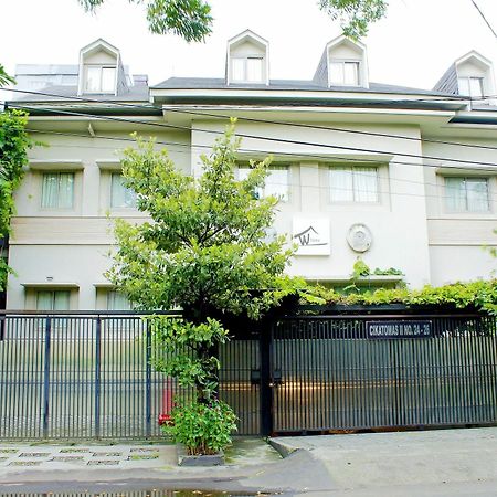 W Home Cikatomas Jakarta Eksteriør billede